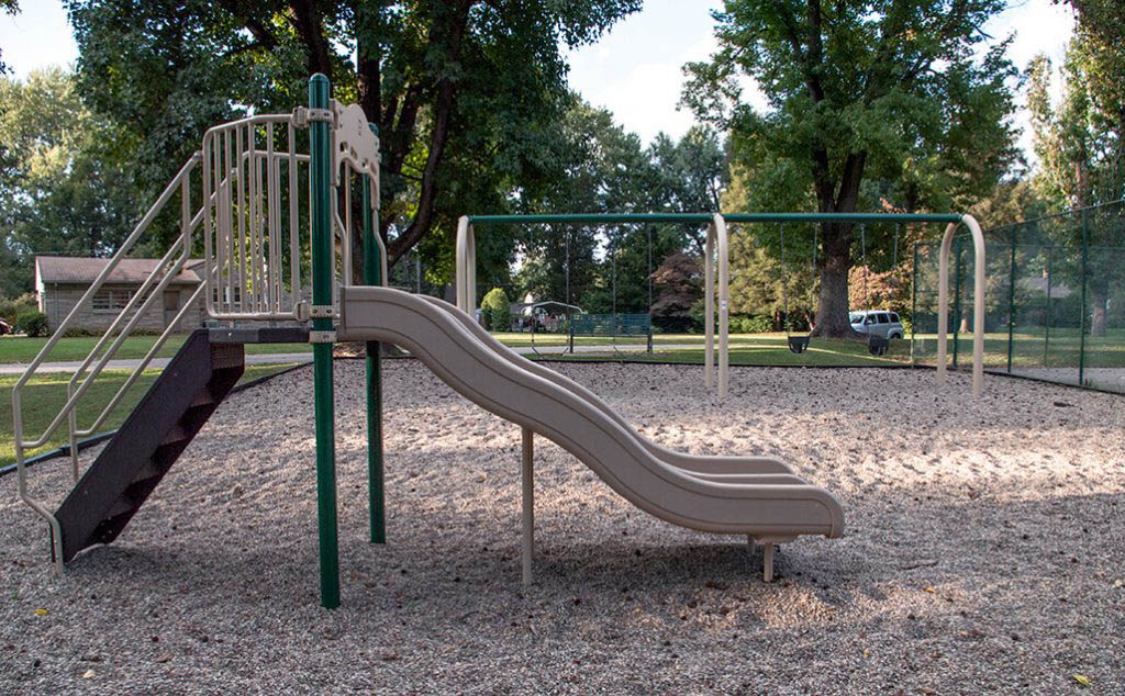 1_0006_IGP1850_ThrockmortonPlace-1024x634