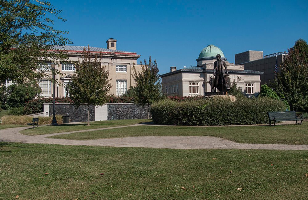 IGP1370-_WarderPark_1-1000x650