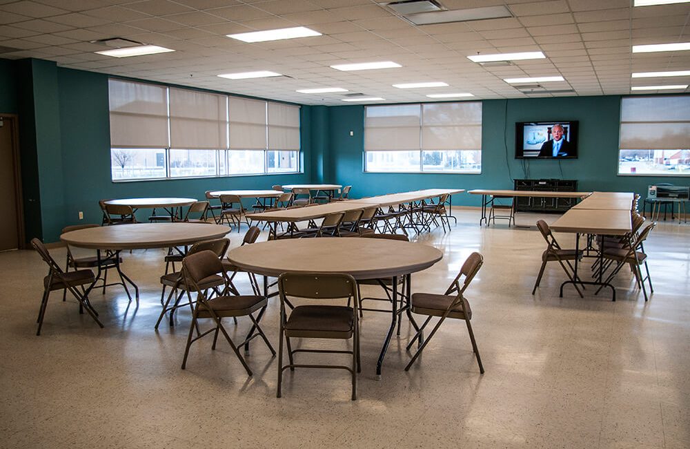 IGP4210_KenEllisCenter-1000x650